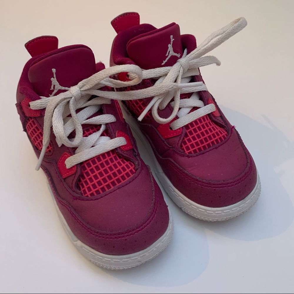 Nike Air Jordan retro 4